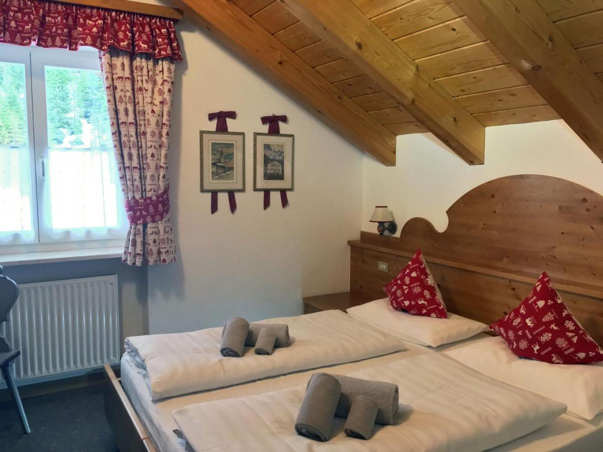 Rifugio Monti Pallidi Canazei Esterno foto