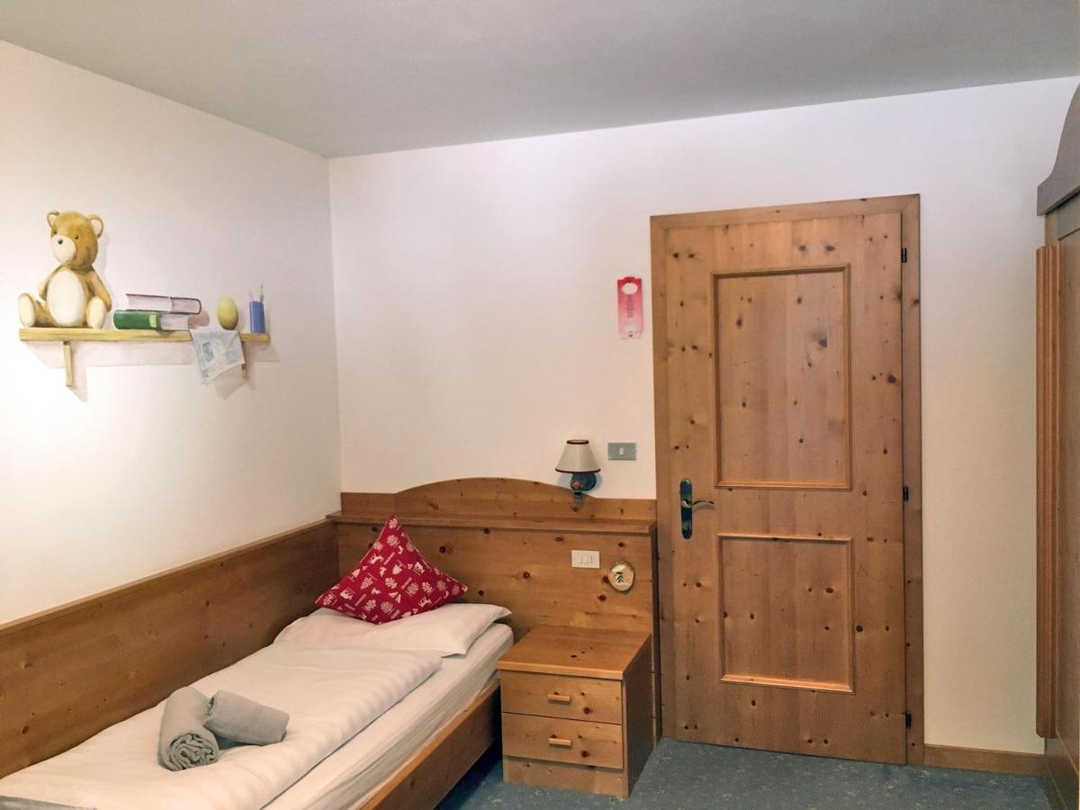 Rifugio Monti Pallidi Canazei Esterno foto