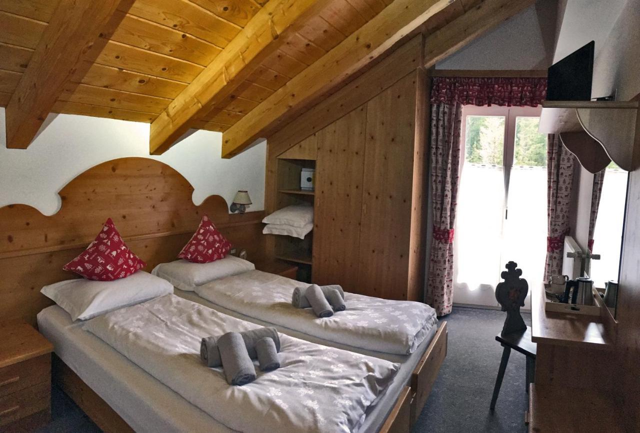 Rifugio Monti Pallidi Canazei Esterno foto
