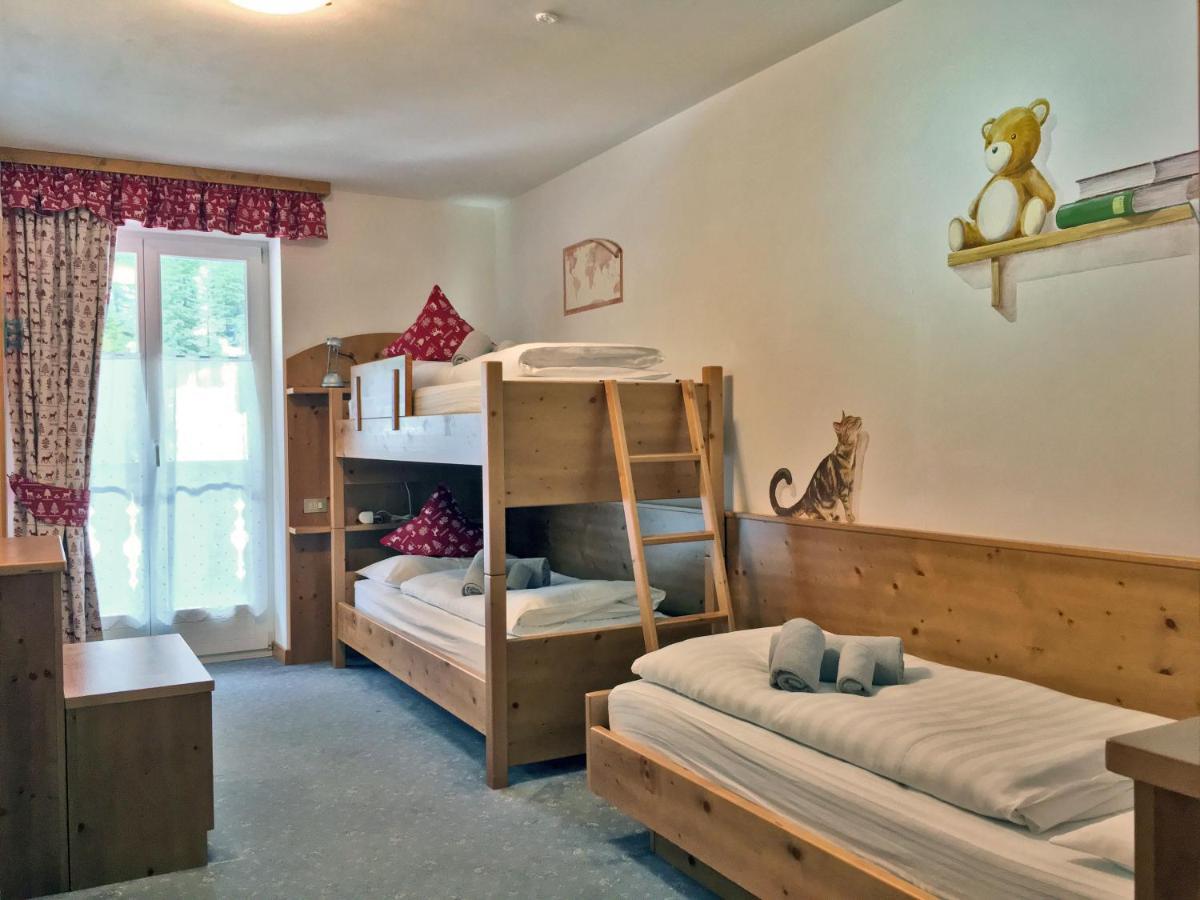 Rifugio Monti Pallidi Canazei Esterno foto