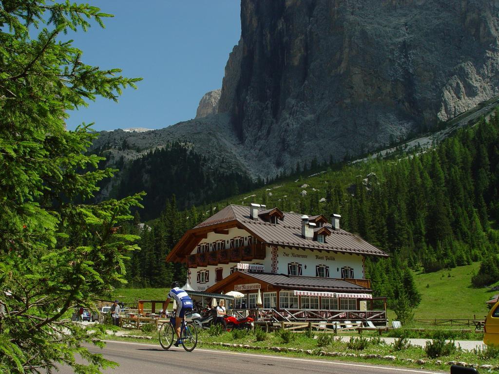 Rifugio Monti Pallidi Canazei Esterno foto