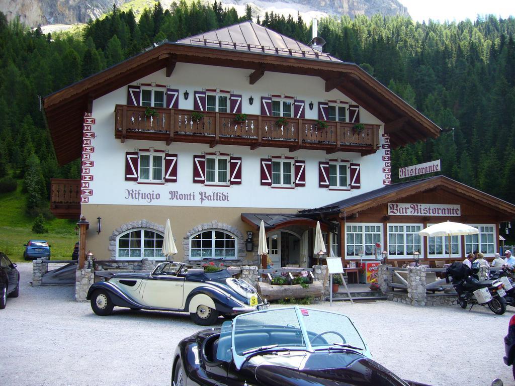 Rifugio Monti Pallidi Canazei Esterno foto