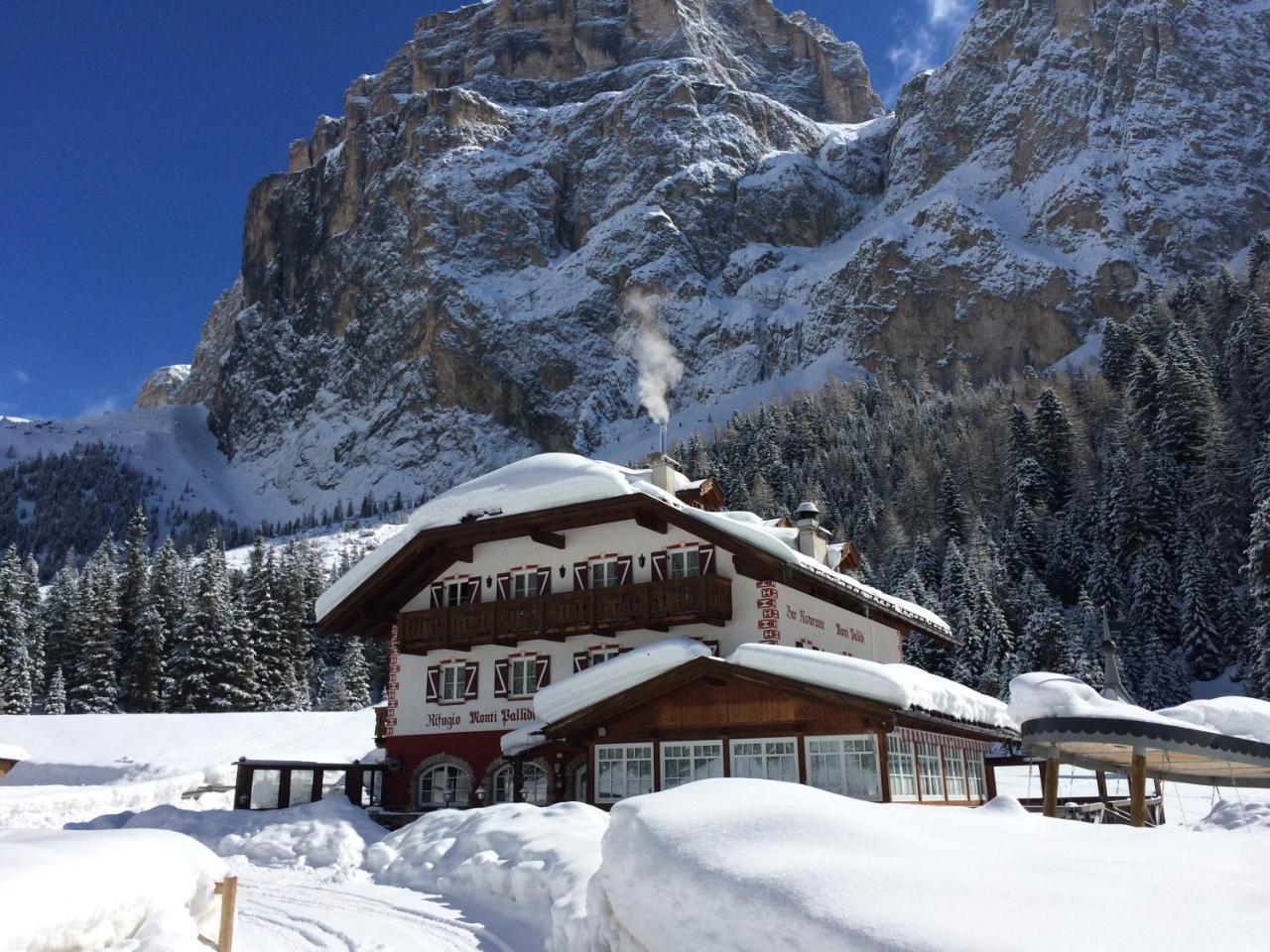 Rifugio Monti Pallidi Canazei Esterno foto